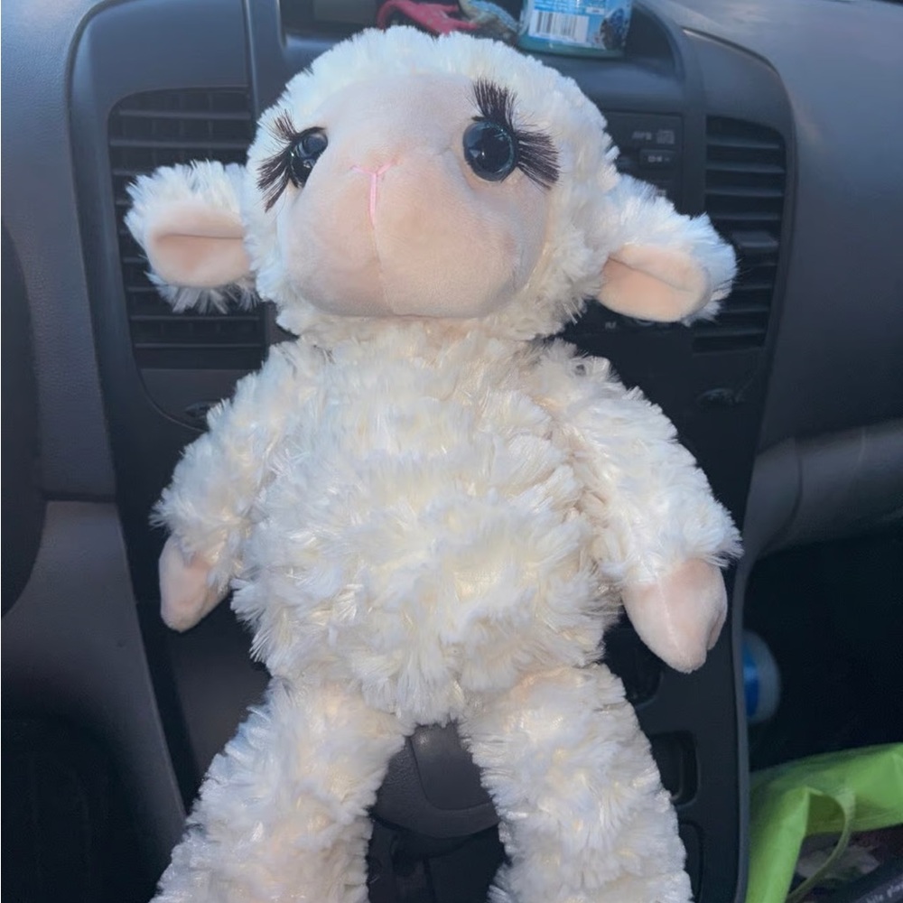 Get your handz on a Ganz! Lambie plushie